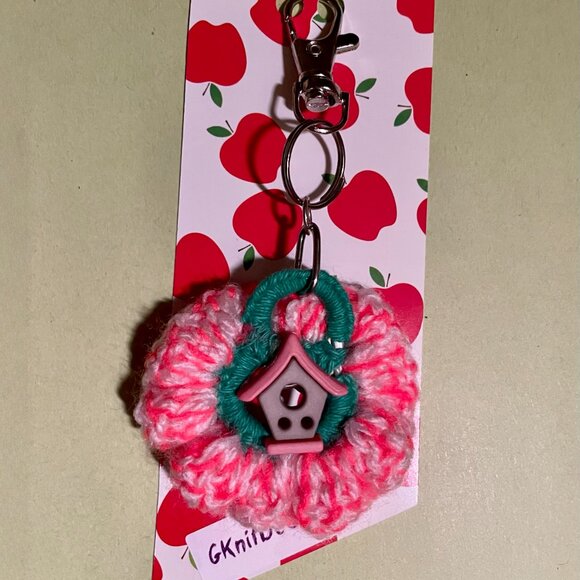 Keychain Charm, Crochet Easter Gift, Floral Keychain, Handmade Backpack Charm - Picture 3 of 8